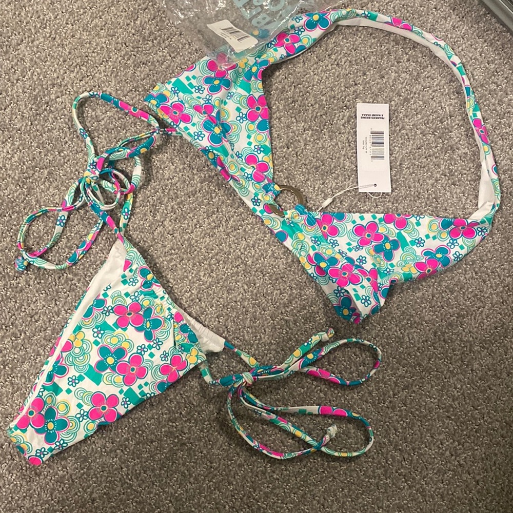 NWT FRANKIES BIKINIS x NAOMI SET - Eden Top Tia Bottoms